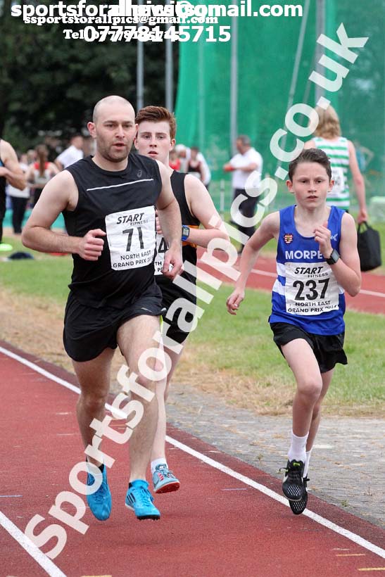 Graded 3000 metres, North East Grand Prix, Monkton, Jarrow. Photo: David T. Hewitson/Sports for All Pics